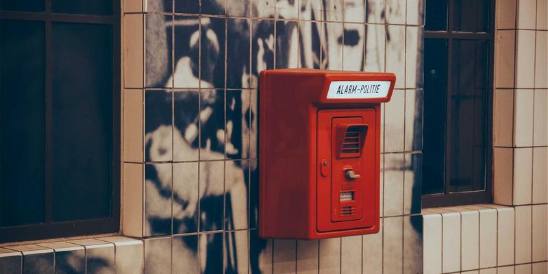 未来主义设计师马可图奇：如何将概念秀场转化为沉浸式戏剧艺术