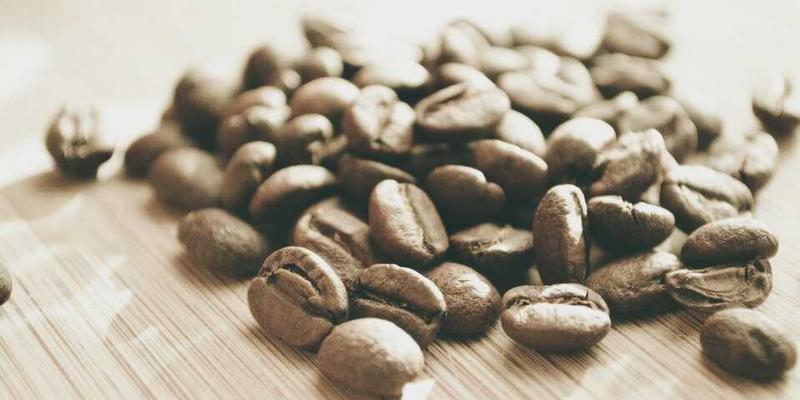 马可图奇46:当先锋时尚成为未来主义的创意宣言